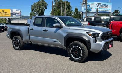 2026 Toyota Tacoma SR5