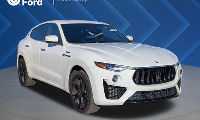 2023 Maserati Levante Modena