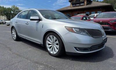 2013 Lincoln MKS