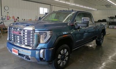 2024 Chevrolet Silverado HD Custom