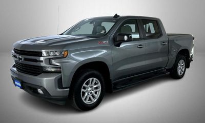 2020 Chevrolet Silverado RST