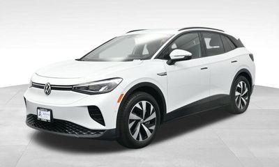 2023 Volkswagen ID 4 Pro