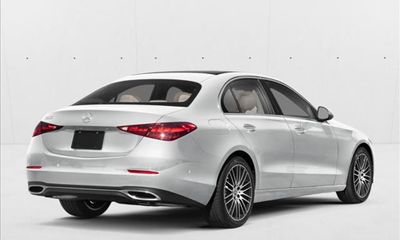 2026 Mercedes-Benz C-Class C300