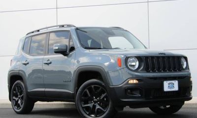 2017 Jeep Renegade Latitude North FOR