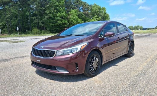 2018 Kia Forte LX Base
