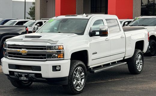 2019 Chevrolet Silverado HD High Country