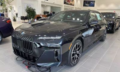 2025 BMW I7 xDrive60