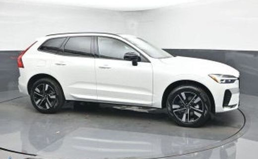 2026 Volvo XC60 Ultra Dark