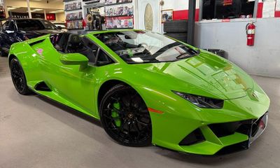 2024 Lamborghini Huracan EVO Spyder