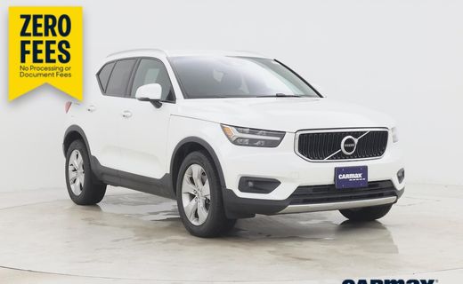 2021 Volvo XC40 Momentum