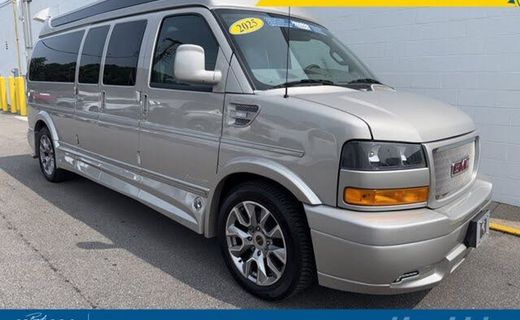 2025 GMC Savana EXT