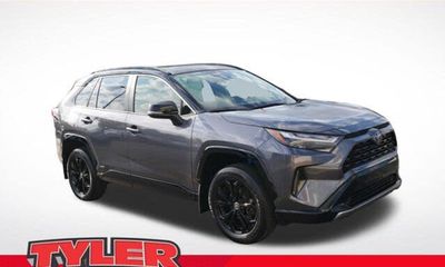 2023 Toyota RAV4 XSE