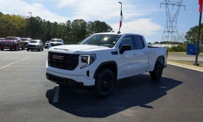 2023 GMC Sierra Elevation L