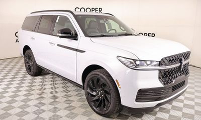 2026 Lincoln Navigator Reserve