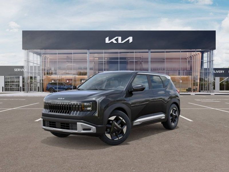 2027 Kia Seltos — a typically priced live listing