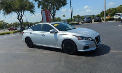 2021 Nissan Altima SV