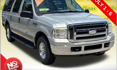 2005 Ford Excursion XLT