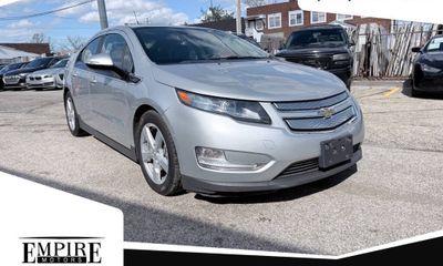 2013 Chevrolet Volt Standard
