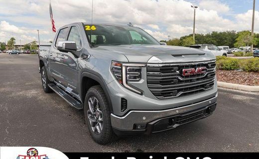 2026 GMC Sierra SLT