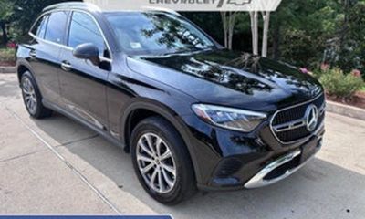 2024 Mercedes-Benz GLC-Class GLC300