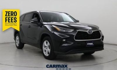 2022 Toyota Highlander LE