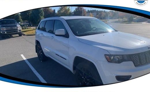 2020 Jeep Grand Cherokee Laredo