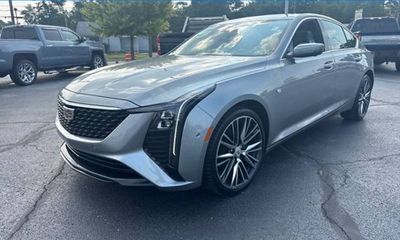 2025 Cadillac CT5 Premium Luxury