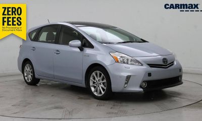 2014 Toyota Prius V Five