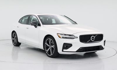 2024 Volvo S60 Core