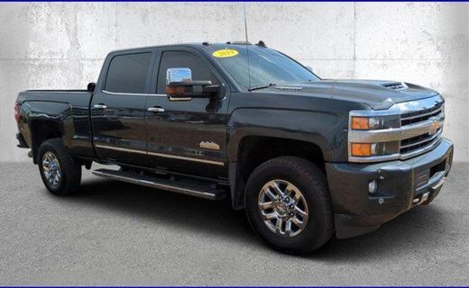 2019 Chevrolet Silverado HD High Country
