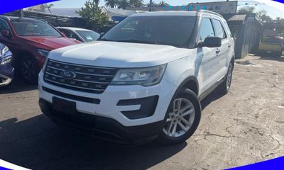 2016 Ford Explorer Base