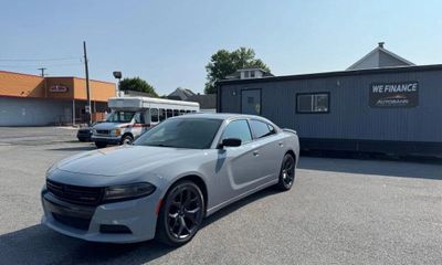 2020 Dodge Charger SXT