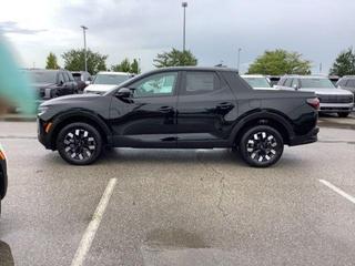 2027 Hyundai Santa FE Cruz SE 4D