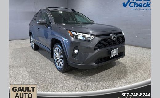 2022 Toyota RAV4 XLE Premium