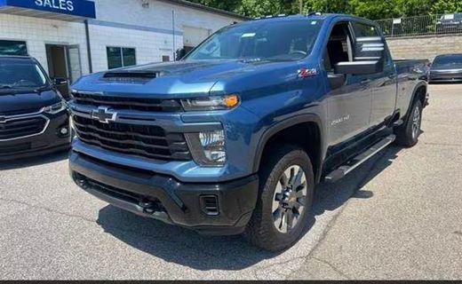 2024 Chevrolet Silverado HD Custom