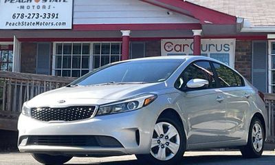 2017 Kia Forte LX Base