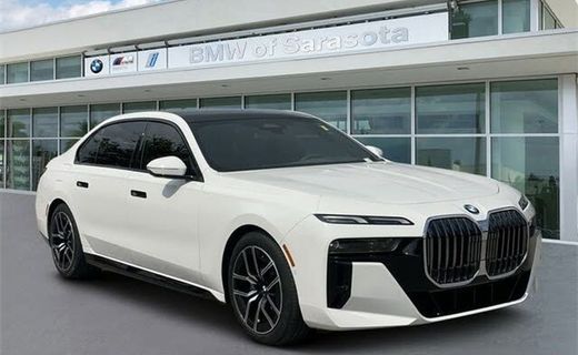 2023 BMW 740I