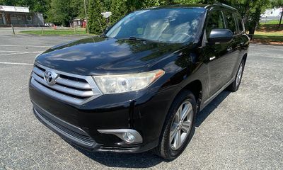 2013 Toyota Highlander Base Hybrid