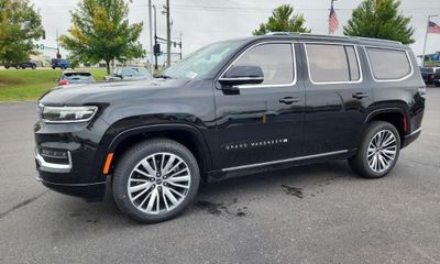 2023 Jeep Grand Wagoneer Series III
