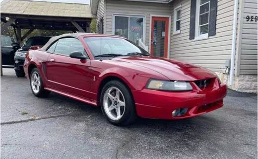 2001 Ford Mustang Cobra