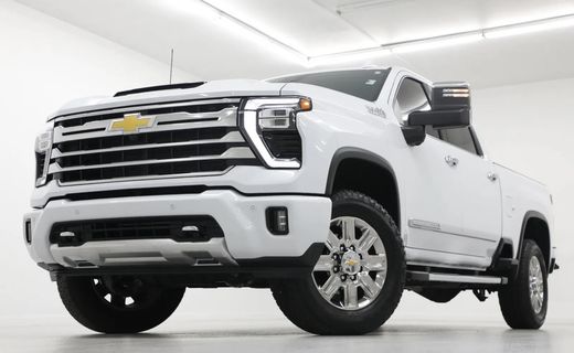 2026 Chevrolet Silverado HD High Country