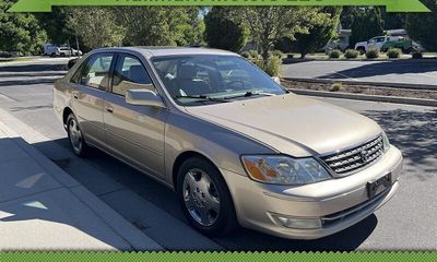 2003 Toyota Avalon XLS