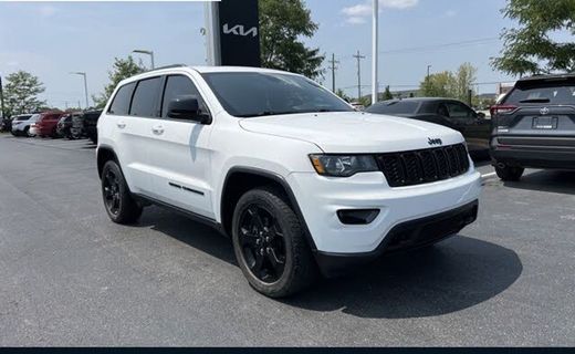 2019 Jeep Grand Cherokee Laredo