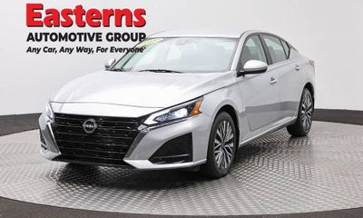 2023 Nissan Altima SV