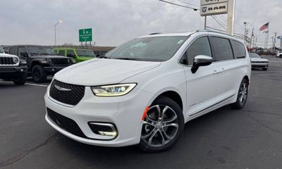 2026 Chrysler Pacifica Pinnacle