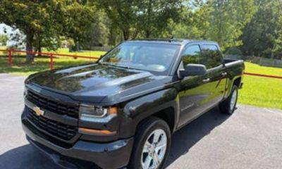 2018 Chevrolet Silverado Custom