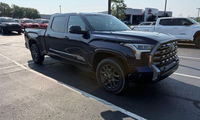2025 Toyota Tundra Platinum