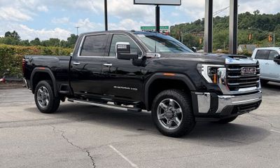 2026 GMC Sierra HD SLT