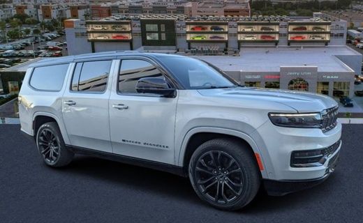 2023 Jeep Grand Wagoneer Series II