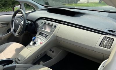 2012 Toyota Prius TWO